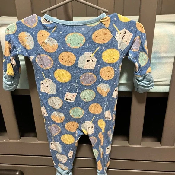 Little sleepies zippy - Picture 4 of 5